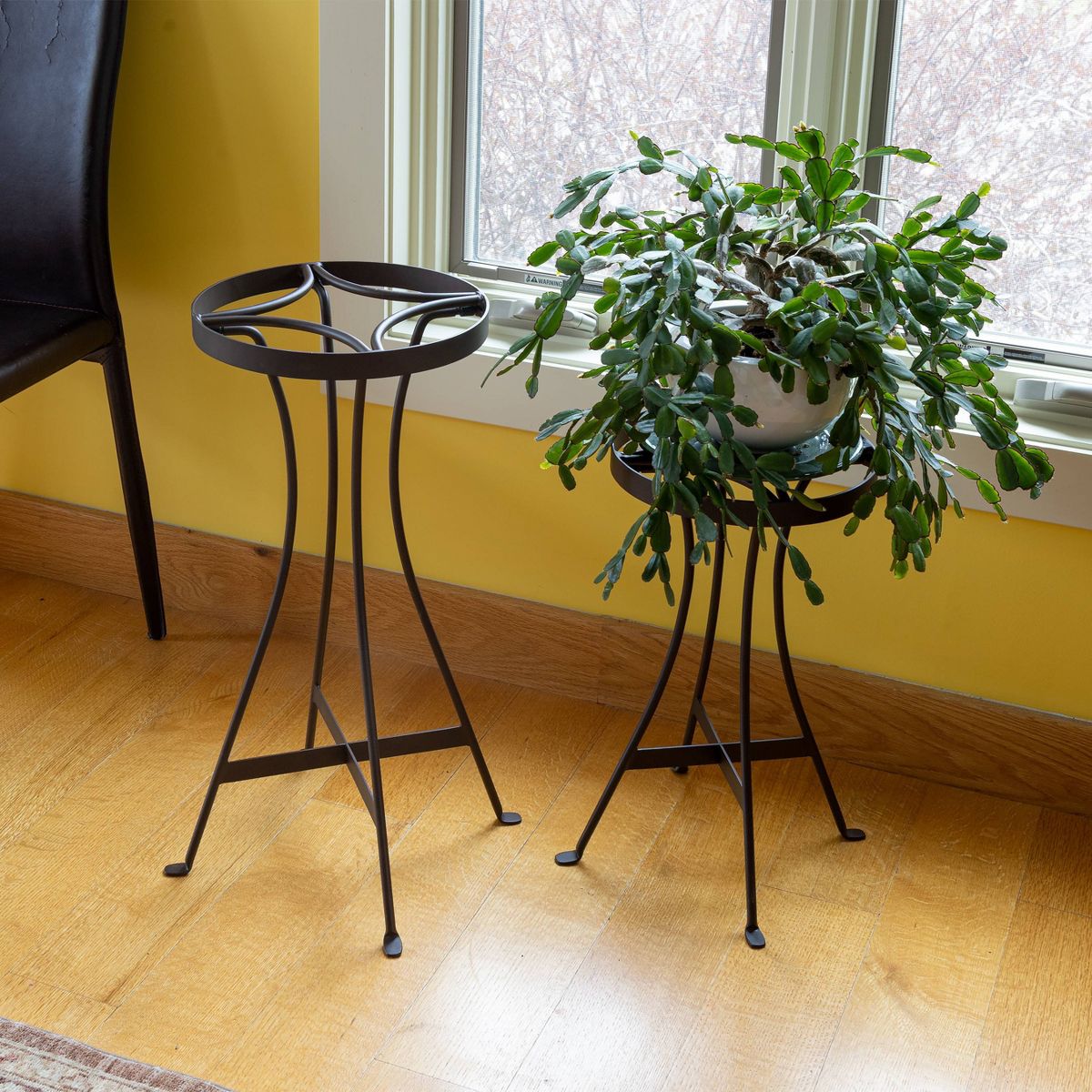 ACHLA Designs Roman Bronze Wrought Iron Outdoor Planter Stand Black 10.5"x10.5"x18.75" - thumbnail 4