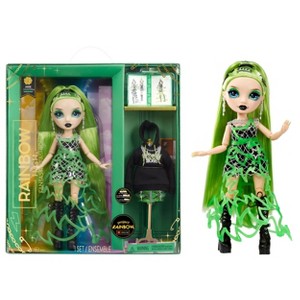 Rainbow High Fantastic Fashion Jade Hunter 11" Fashion Doll w/ Playset - 1 of 4