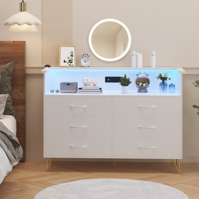 Dresser for Bedroom with Charging Station and LED Lights, Storage Organizer with 6 Drawers Wooden, Chest of Drawers for Living Room
