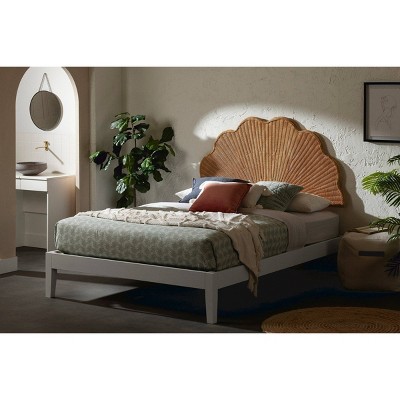 Natural Wicker Queen Wall-Mounted Seashell Headboard