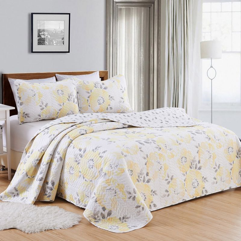 Great Bay Home All-Season Reversible Quilt Set With Shams, 4 of 7
