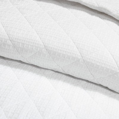 Haniya White Cotton Waffle Weave Full/Queen Quilt Set