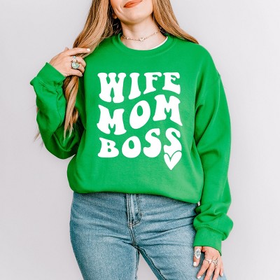 Simply Sage Market Wife Mom Boss Wavy Heart Sweatshirt