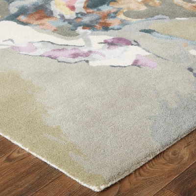 Dafney 2' x 3' Multicolor Floral Wool Accent Rug