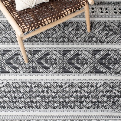 Handmade Black Synthetic Flat Woven 6' x 9' Rug