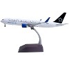 Boeing 767-300ER Commercial Aircraft "United Airlines - Star Alliance" (N653UA) White w/Black 1/200 Diecast Model by GeminiJets - 2 of 4