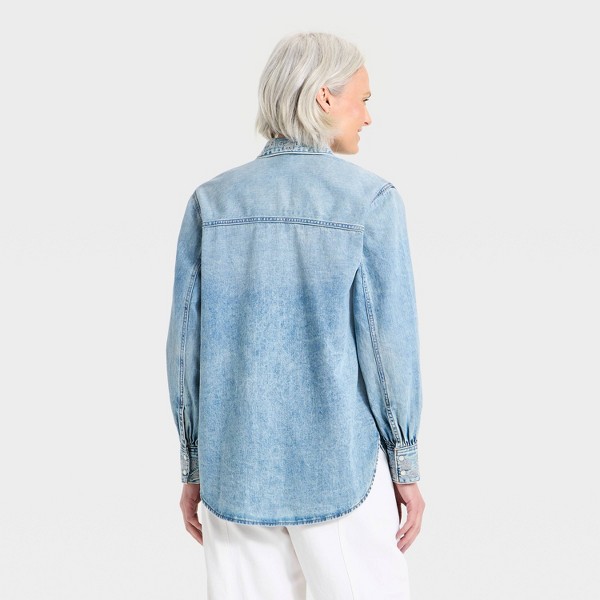 Camisa de Mezclilla Bordada para Mujer - Universal Thread™ Tono Medio 2