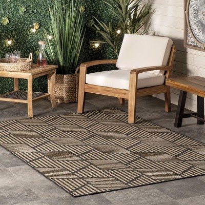 Modern Charcoal Geometric 62"x24" Synthetic Indoor/Outdoor Rug