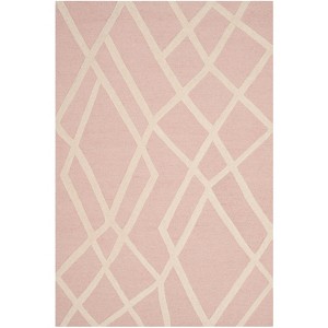 Safavieh Kids Abstract SFK905 Hand Tufted Indoor Rugs - Safavieh - 1 of 4