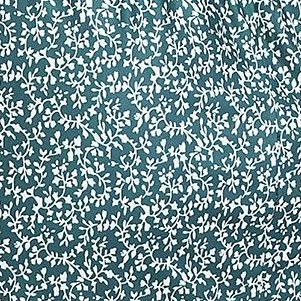 dark green leaves