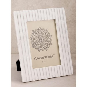 Radio Marble Picture Frame 5''x7'' - 1 of 3