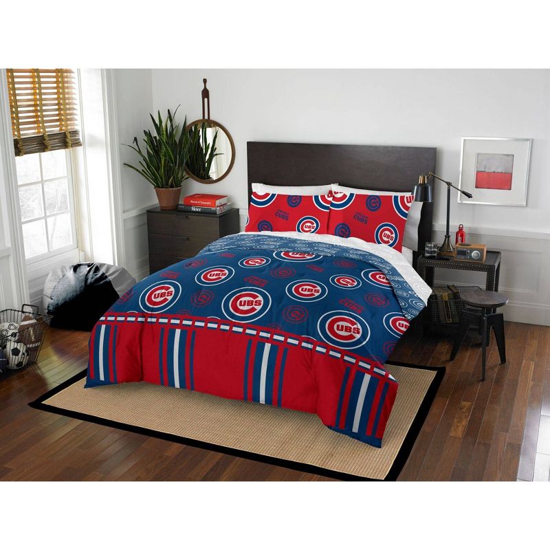 MLB Chicago Cubs Rotary Bed Set, 1 of 4