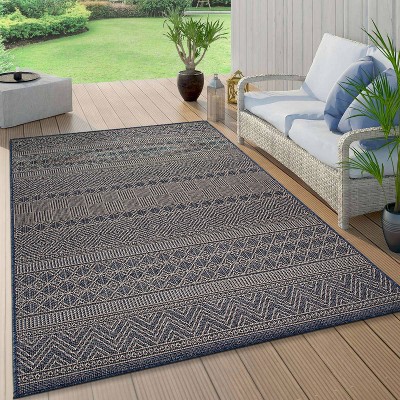 Modern Geometric Bohemian Blue 5' x 7' Indoor/Outdoor Rug