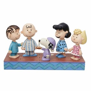 Jim Shore 5.0 Inch P.J. Party Peanuts Snoopy Linus Charlie Brown Lucy Sally Figurines - 1 of 3