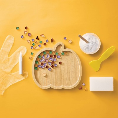Mondo Llama - Brandclub - Halloween Craft Mosaic Pumpkin Trivet