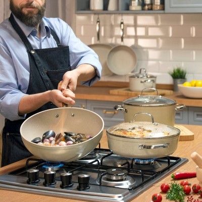 Tan 2.5 Liter Aluminum Nonstick Low Casserole with Glass Lid