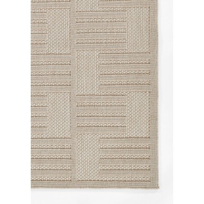 Beige Geometric Indoor/Outdoor Stain-Resistant Rectangular Rug