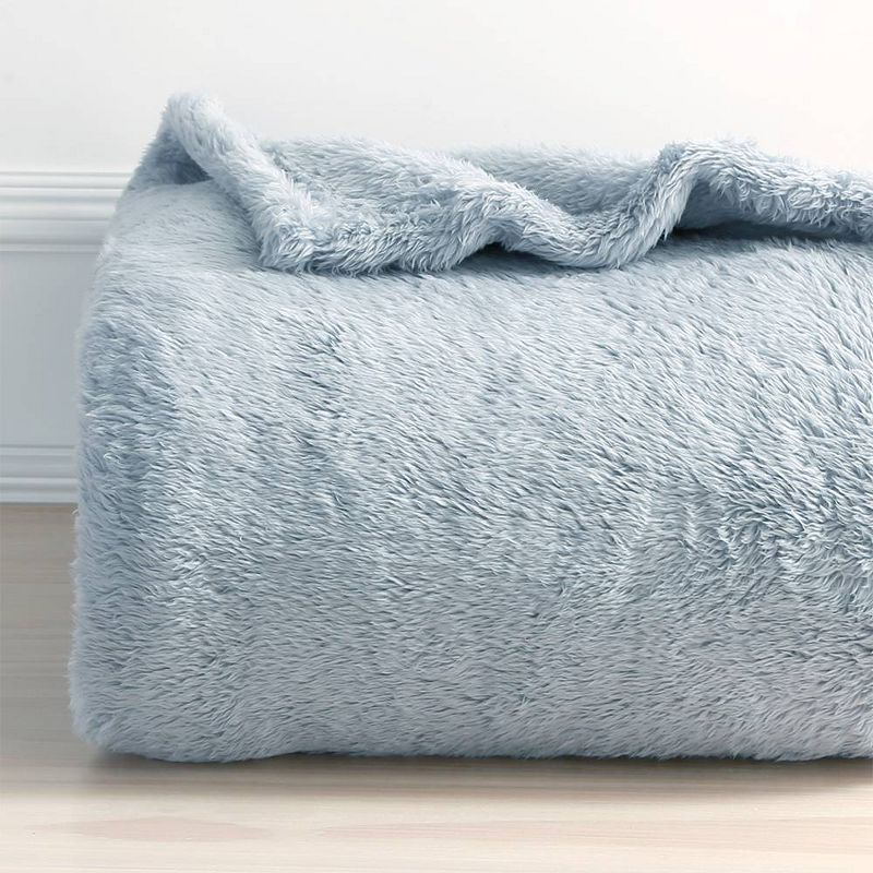 50&#34;x60&#34; 300 Recycled Fluffie Throw Blanket Polar Blue - Berkshire Blanket &#38; Home Co., 3 of 4