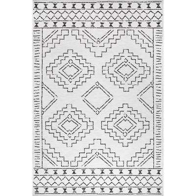 nuLOOM Noa SpinClean Machine Washable Stain-Resistant Area Rug