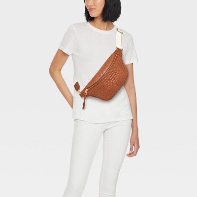 Universal Thread Woven Modern Belt Handbag - Universal Thread™ Brown — фото 2