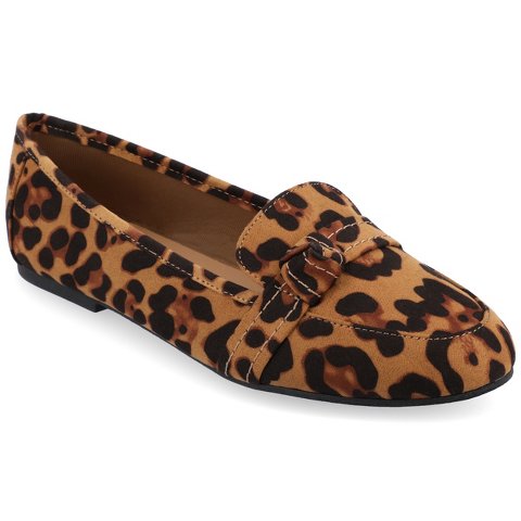 Женские туфли Journee Collection Women's Marci Slip On Round Toe Loafer Flats Leopard 8