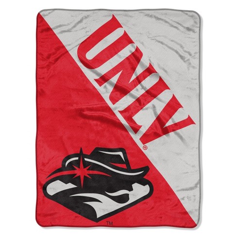 Northwest NFL Tampa Bay Buccaneers Gridiron Fleece Throw, 50-inches x  60-inches