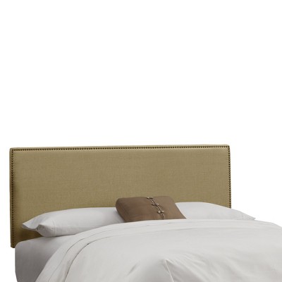 King Bella Nail Button Border Headboard Tan Linen with Brass Nailbuttons - Skyline Furniture