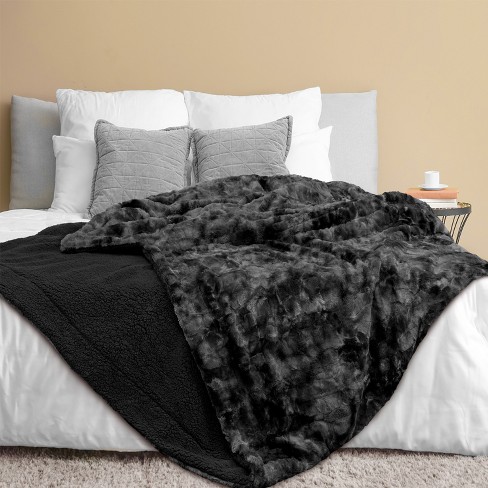 Black and white faux best sale fur throw