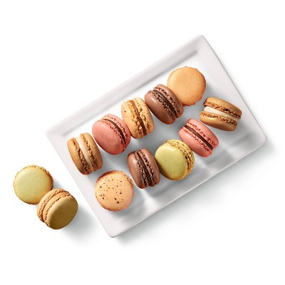 Holiday Frozen Macarons Hazelnut Pistachio and Almonds - 5.5 oz/12ct - Favorite Day™
