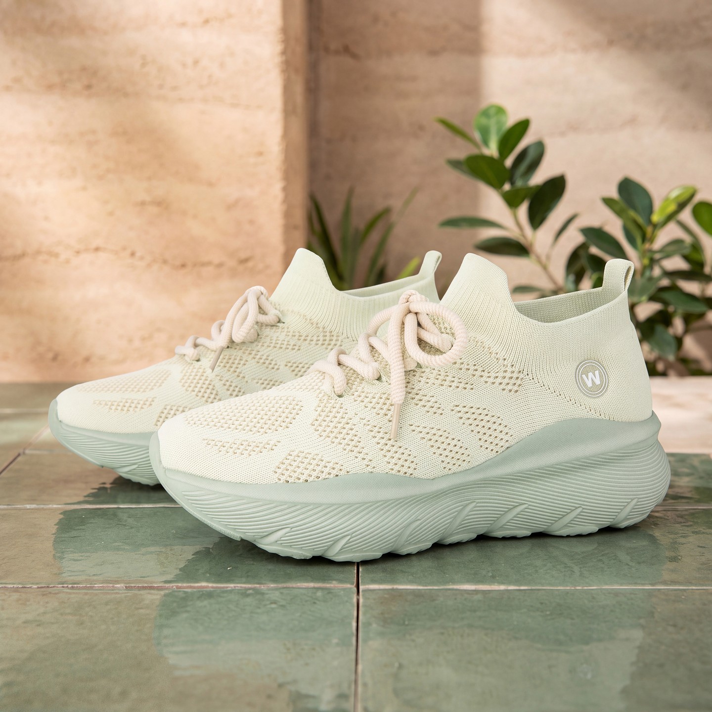 Мужские кроссовки BLISSFUL STEP Lace-Up Lightweight Breathable Shock Absorption Fashion Sneakers 10 Light Green, цвет: Светлый зелёный — фото 3