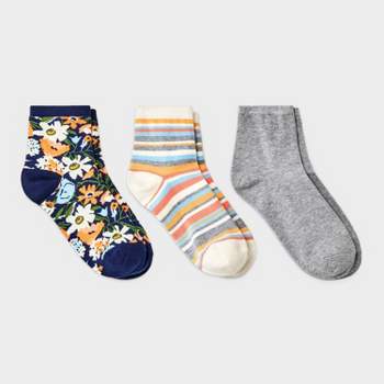 Women's 3pk Floral Ankle Socks - A New Day™ Black/Gray/Pink 4-10