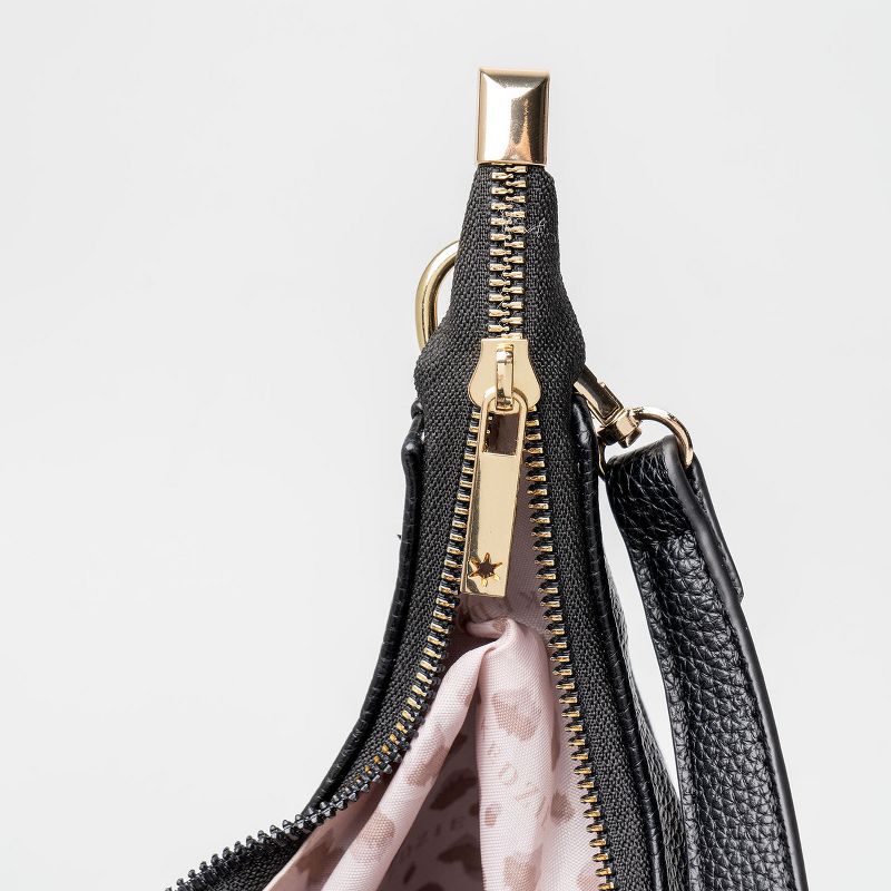 Kedzie Elle Shoulder Bag in Vegan Leather, 4 of 7