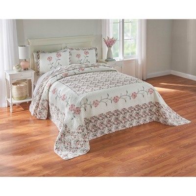 BrylaneHome Margaret Embroidered Bedspread