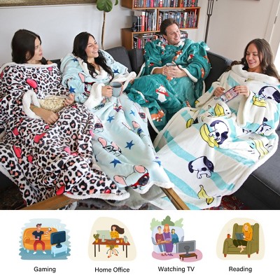 Catalonia Leopard and Heart Sherpa Fleece Wearable Blanket