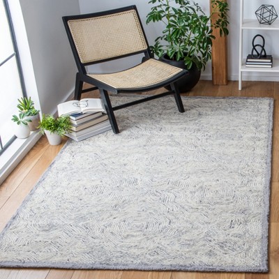 Silver Hand-Tufted Wool 4' x 6' Rectangular Rug