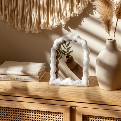 Boho Picture Frame with Design - Resin & Glass - Modern Decorative Photo Frame for Home, Office, Bedroom, Living Room