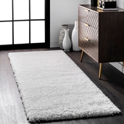 Nuloom Gynel Contemporary Shag Area Rug, Runner 2' 6" x 6', White
