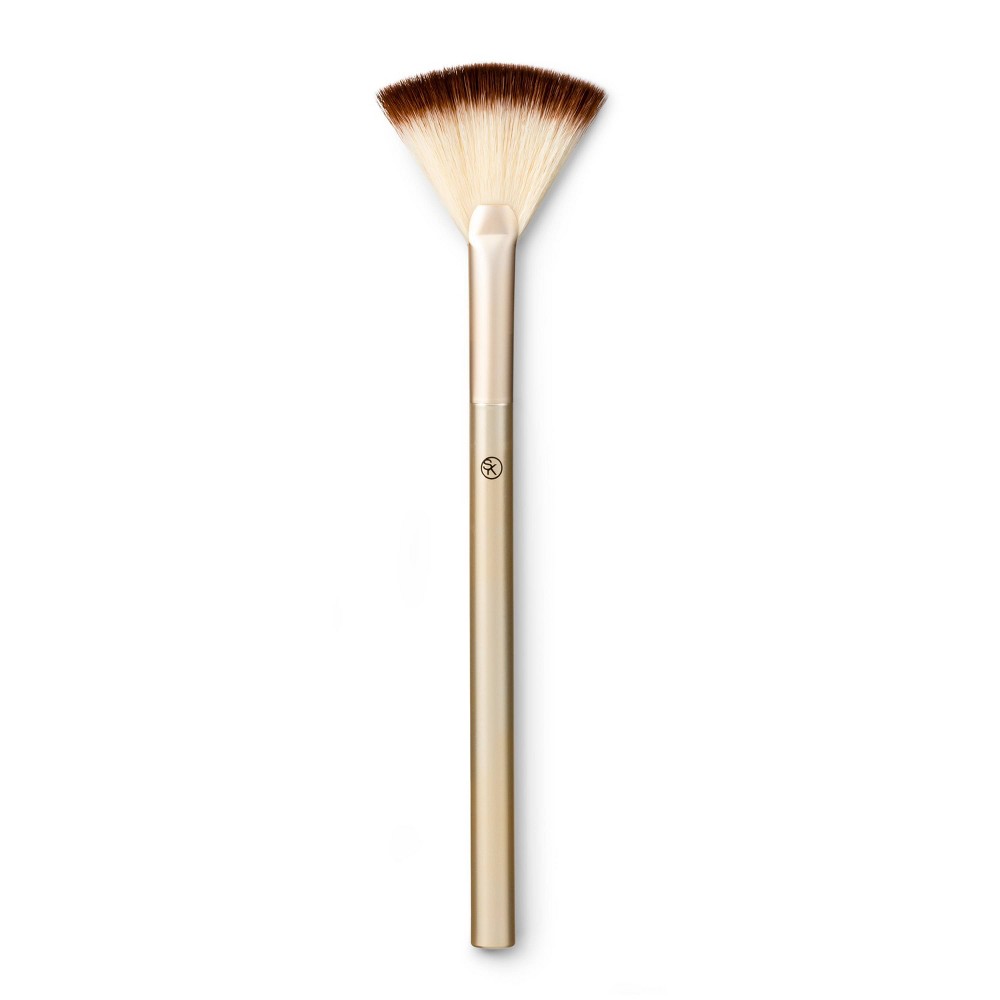 Photos - Makeup Brush / Sponge Sonia Kashuk™ Essential Highlighting Fan Brush No. 176