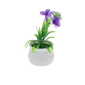 Unique Bargains Artificial Plants Trumpet Flower Plastic 2.76"x2.76"x4.33" 1 Pcs - 1 of 4