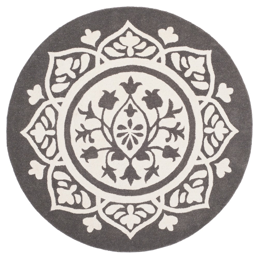 5' Round Medallion Tufted Area Rug Dark Gray/Ivory - Safavieh