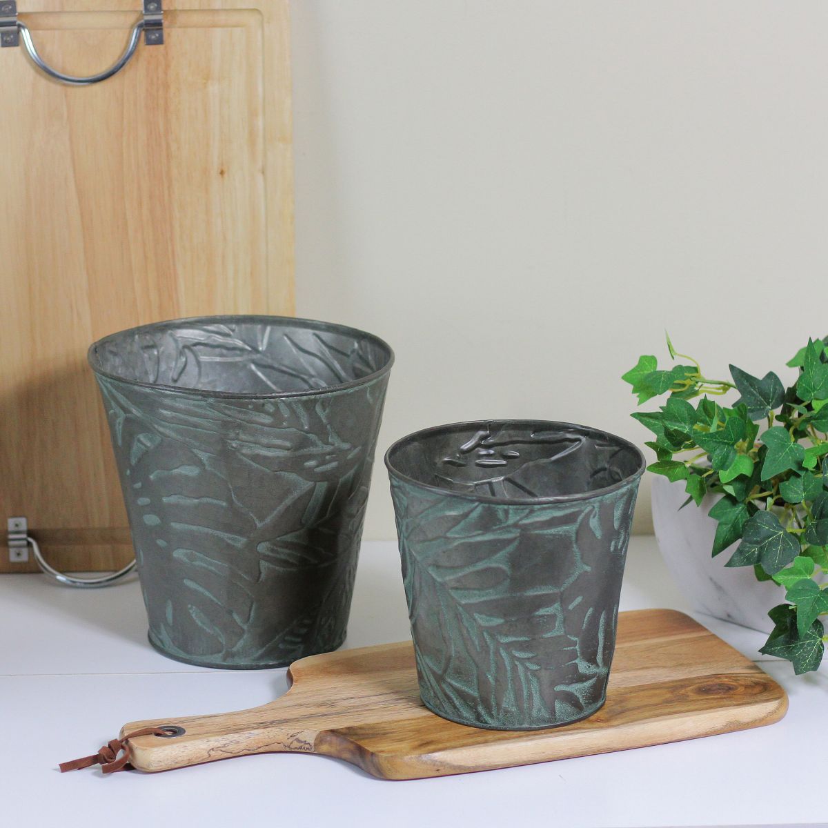 Allstate Floral Set of 2 Patina Leaf Motif Planter Buckets 11" - thumbnail 2