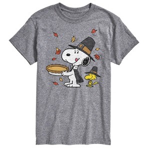 Men's - Peanuts - Snoopy and Woodstock Thanksgiving Pie Short Sleeve Graphic T-Shirt - 1 of 4