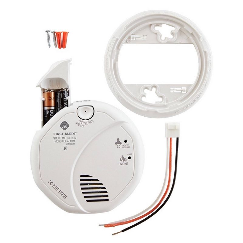 First Alert SC7010BPVCN Hardwired Smoke &#38; Carbon Monoxide Detector with Voice Location and Battery Backup, 4 of 8