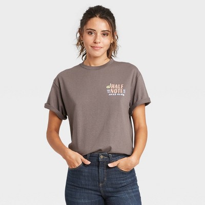 gray t shirt women's