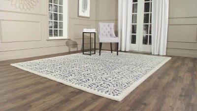 Black and Ivory Round Hand-Tufted Wool Area Rug