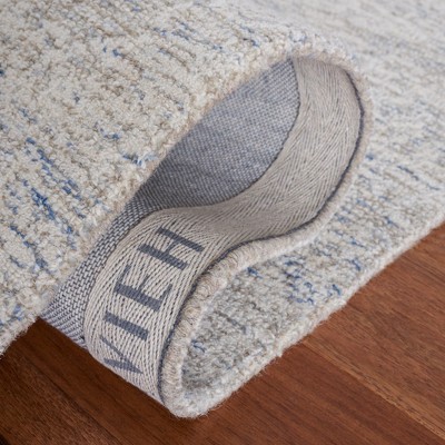 Ivory and Light Blue Floral Wool 8' x 10' Hand-Tufted Rug