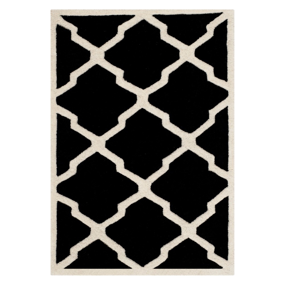 2'x3' Billie Quatrefoil Design Tufted Accent Rug Black/Ivory - Safavieh