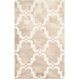 Dip Dye DDY536 Hand Tufted Indoor Rugs - Safavieh - 1 of 3