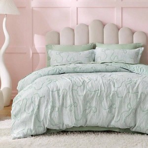 Queen Size Green Duvet Cover with Bowknot Jacquard Design, Soft Boho Bedding Set, Includes 1 Duvet Cover 2 Pillow Shams - 1 of 4