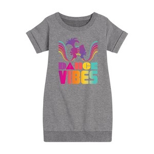 - Trolls - Dance Vibes Poppy Branch Graphic Short Sleeve Fleece Dress - 1 of 4